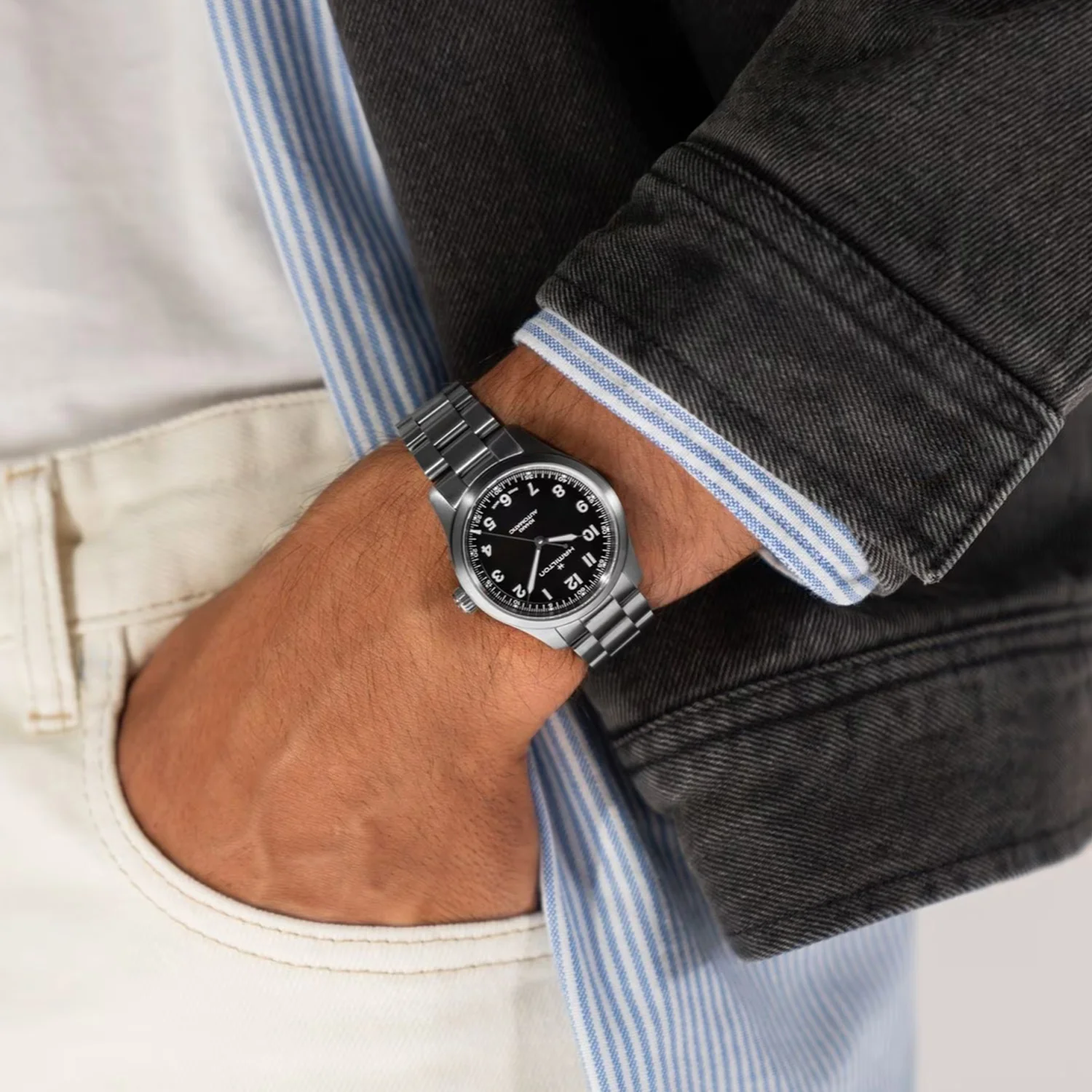 Hamilton - Khaki Field 36 mm Titanium Engineered Garments - H70235130 - Image 6